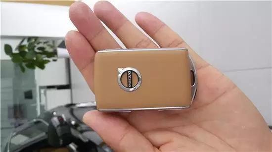 为什么车钥匙普遍那么丑？