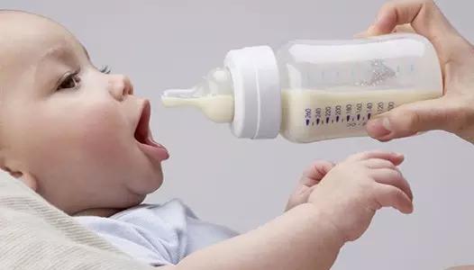 宝宝一天一夜没拉大便屁多怎么办,宝宝一天不大便是便秘吗