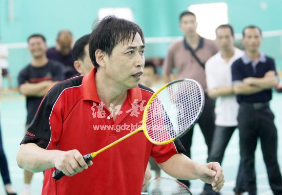 如何将体育与饮食结合做产业,把体育健身同人民健康结合起来