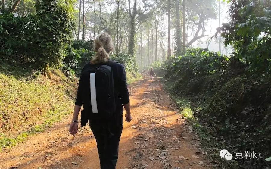 双肩包很难看怎么办,双肩包不好看