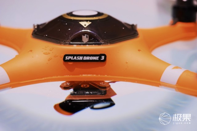 大疆最新水上无人机,新款水陆空三栖无人机测评