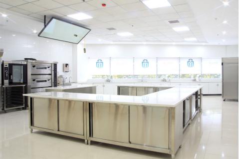 想学西点培训多少钱,优美西点烘焙学校学费多少