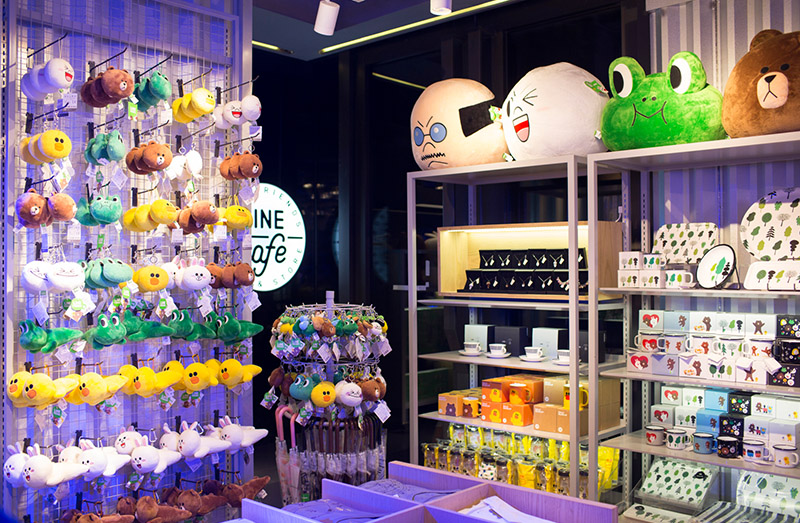 “墙”外的LINE，“墙”里面的生意却越做越好