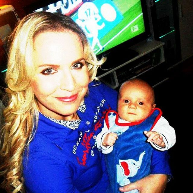 表白爱意谁家强？沙尔克04的“矿粉”们已经无法阻挡了