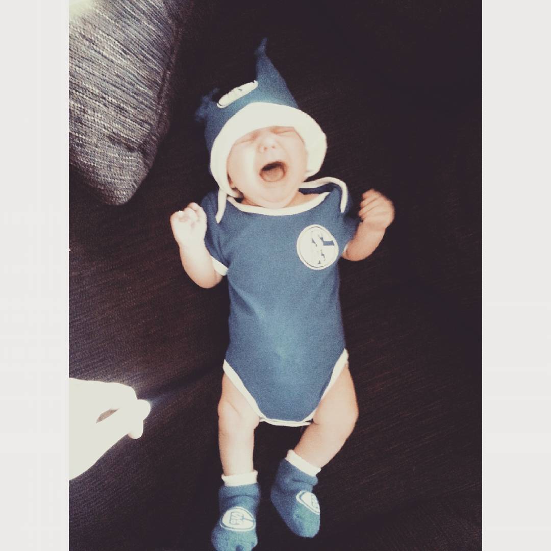 表白爱意谁家强？沙尔克04的“矿粉”们已经无法阻挡了