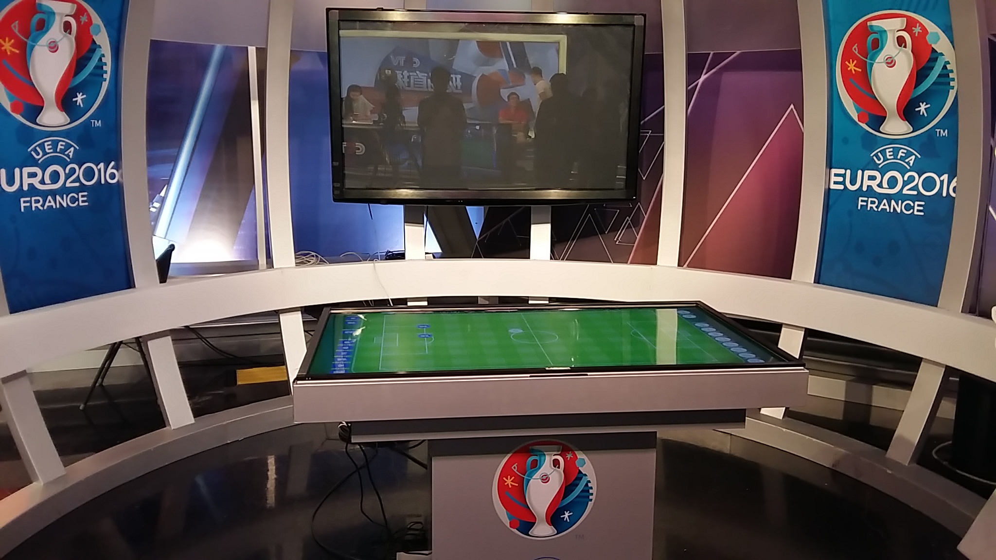 读董,足球解说2016欧洲杯