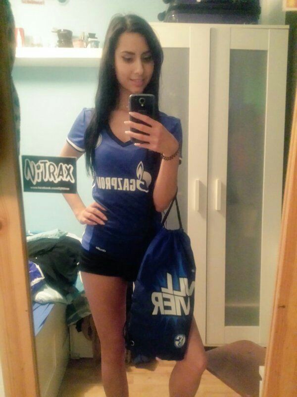 表白爱意谁家强？沙尔克04的“矿粉”们已经无法阻挡了