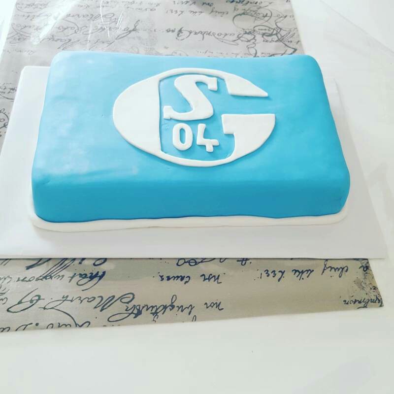 表白爱意谁家强？沙尔克04的“矿粉”们已经无法阻挡了