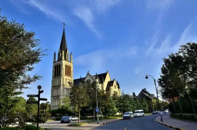 上海地铁10号线各站点有哪些景点,上海地铁沿线风景点