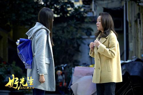搭配典范《好先生》，孙红雷穿鹿晗同款，江疏影关晓彤背包居然是