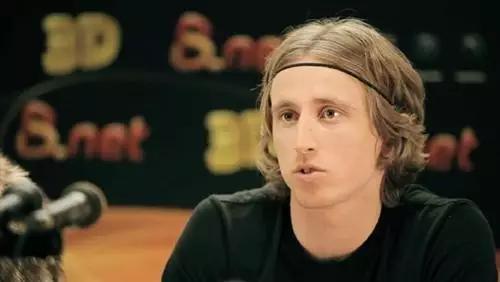 莫德里奇绝对是全世界的一个传奇,莫德里奇算巨星吗