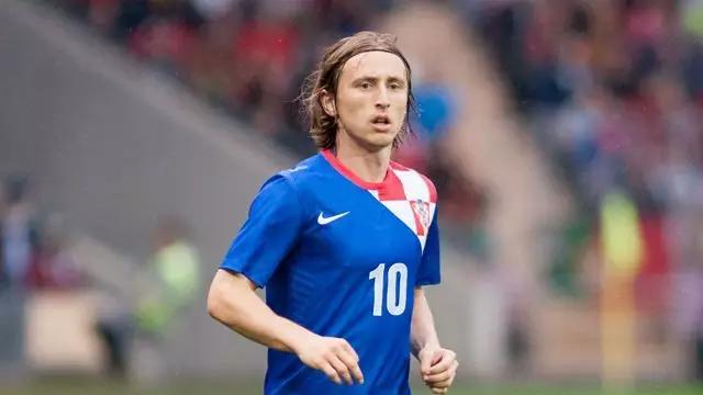 莫德里奇绝对是全世界的一个传奇,莫德里奇算巨星吗