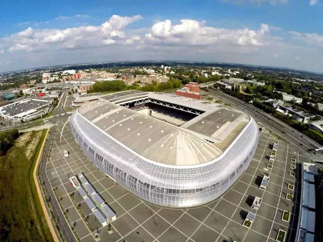 了解足球必须知道的事,了解一些基本的足球赛事