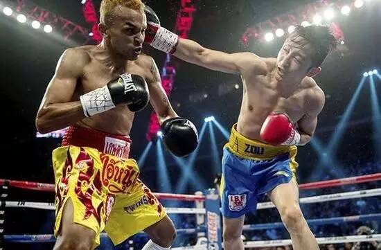 邹市明空击视频,乐视体育拳击直播