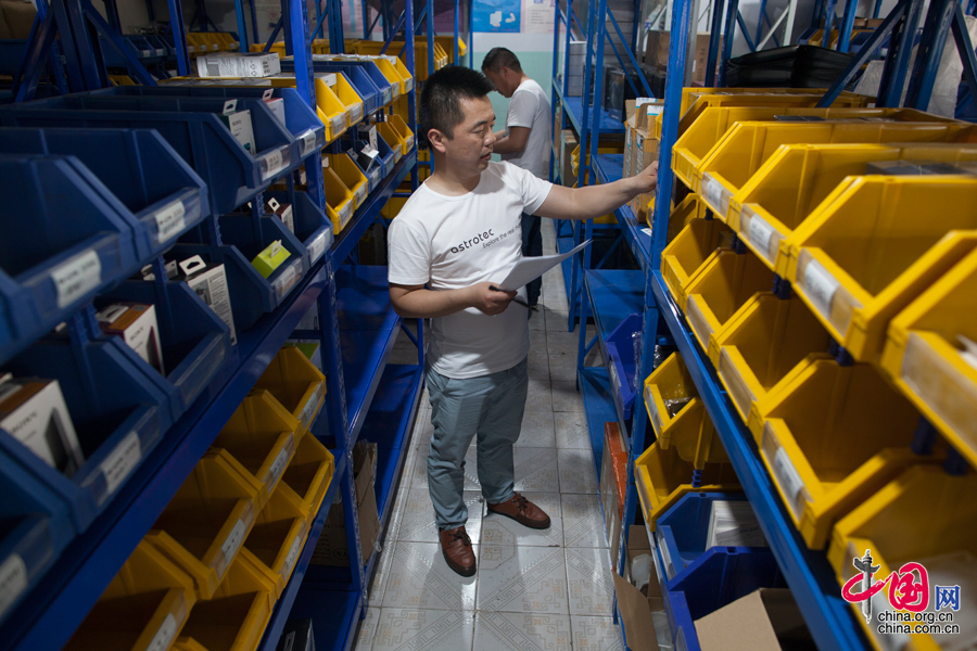 青年创客创作的原声歌曲,青春创客