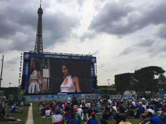 中国元素海信闪耀欧洲杯赛场,直击赛场一线