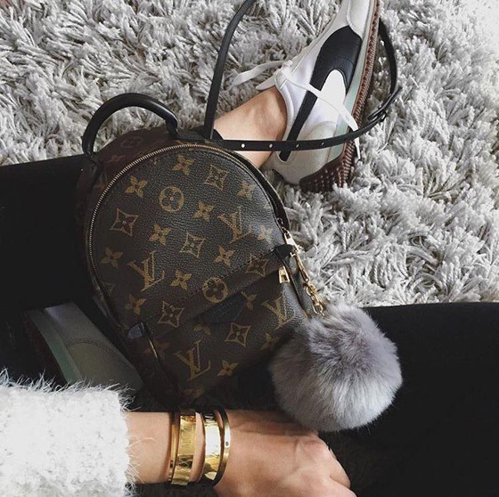 杨幂小糯米买包包,杨幂宋佳