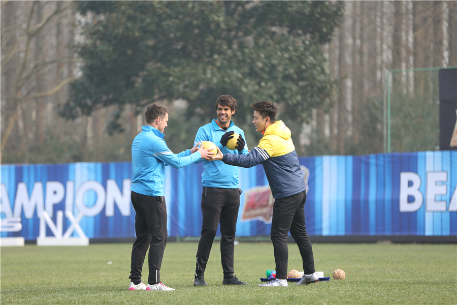 冠军来了卡卡欧文,来吧冠军卡卡和欧文完整版