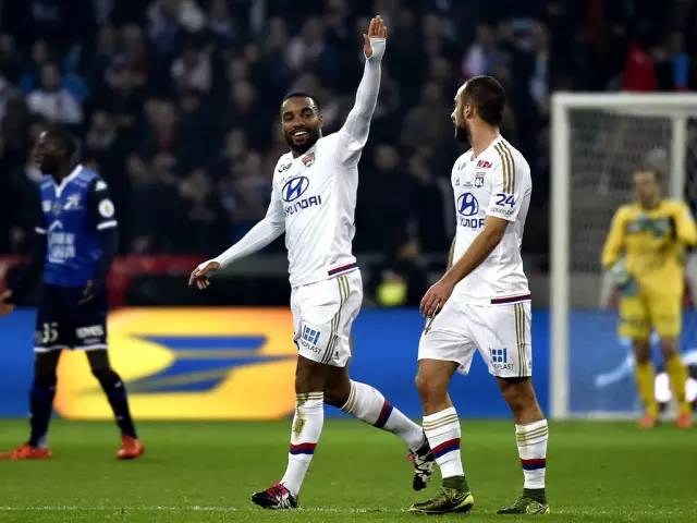 了解足球必须知道的事,了解一些基本的足球赛事