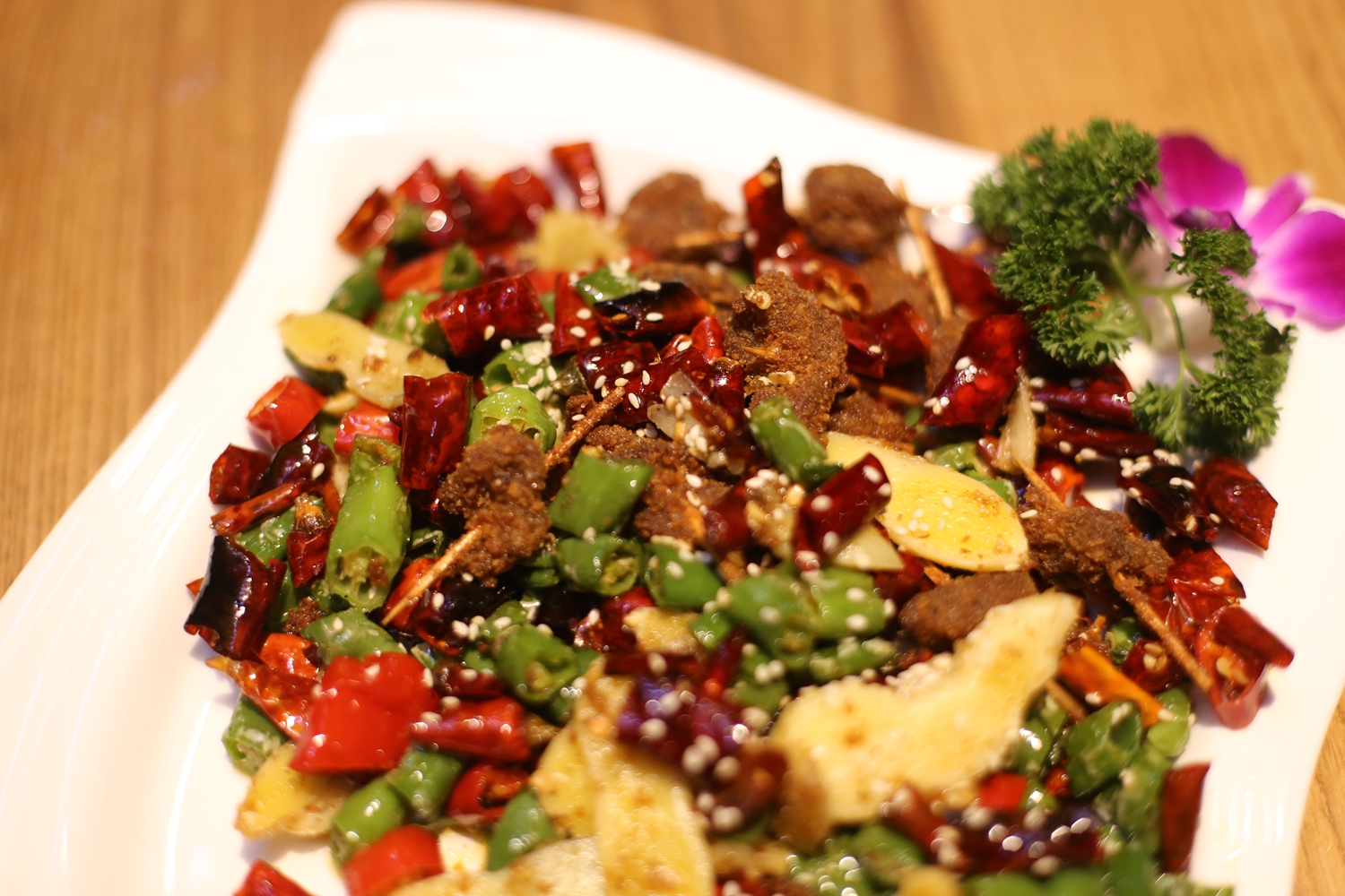 成都最正宗的球迷酒吧教你打开欧洲杯最正确的方式