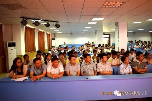 咸阳中学疯狂英语,咸阳市渭城区演讲比赛