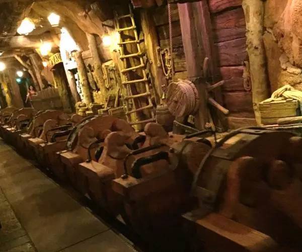 上海迪士尼vs香港迪士尼,迪士尼攻略第一季