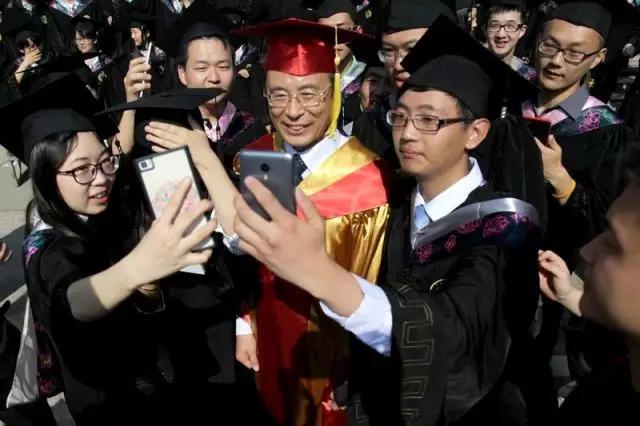 中科大校长毕业致辞,中科大开学典礼发言校长