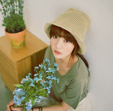 额头窄怎么打理发型好看,额头窄小的发型