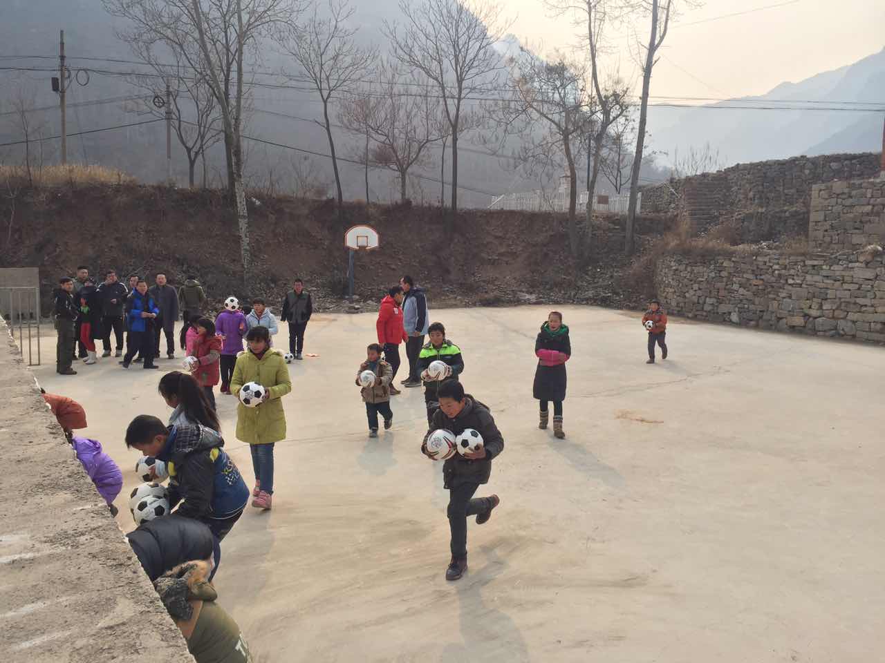 王随生谈青训,王随生踢球