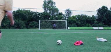 任意球技巧电梯球,如何踢电梯球和任意球