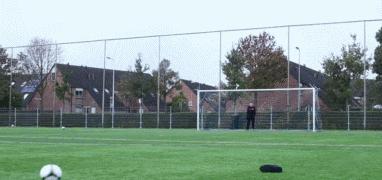 任意球技巧电梯球,如何踢电梯球和任意球