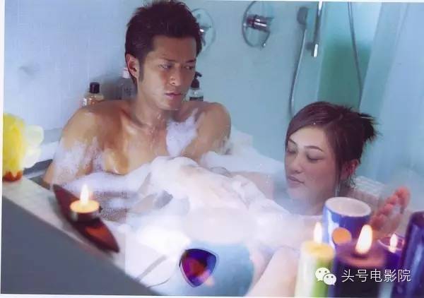 这个爱骂人的玉女收服了香港最拽的古惑仔还名正言顺当恋爱教父