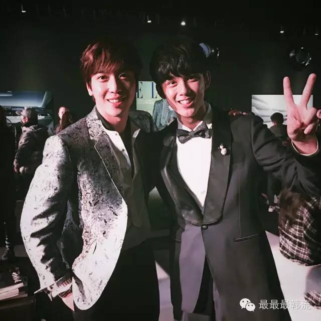 我们相爱很多年为什么就离别了,我们相爱很多年是哪首歌歌词