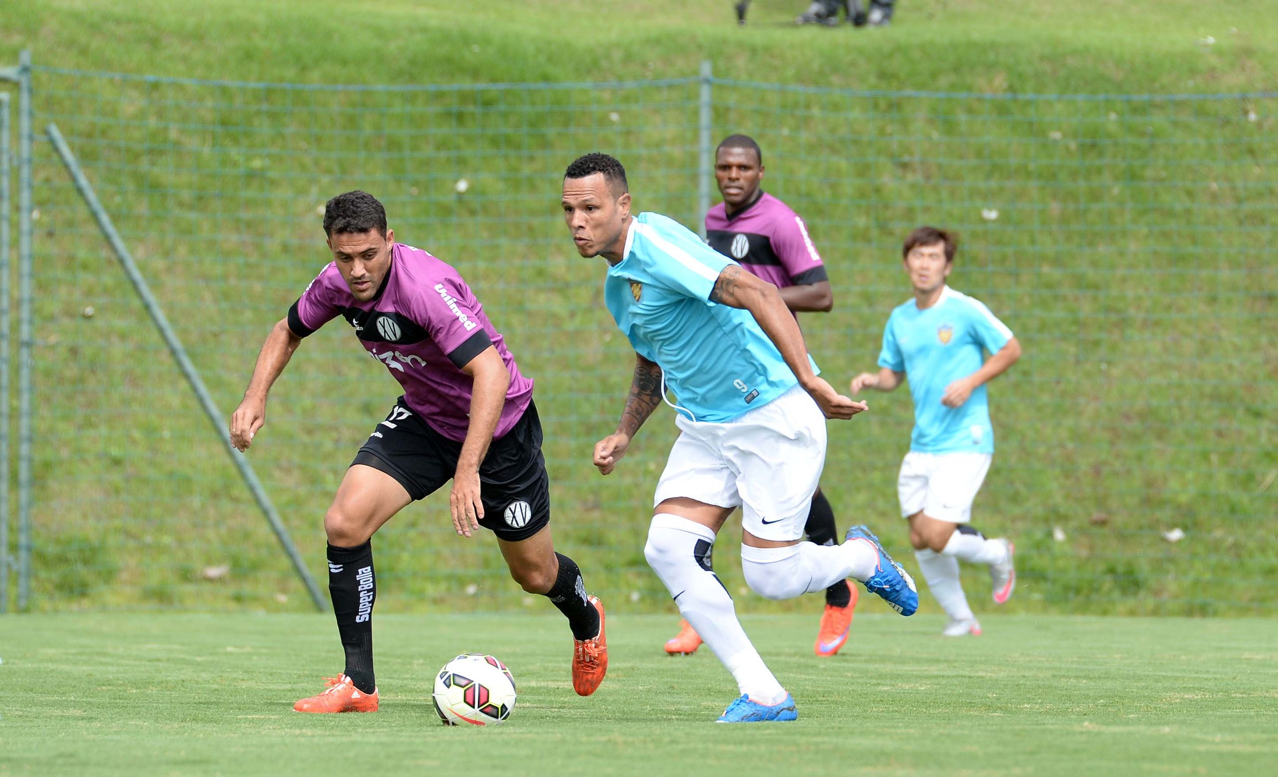 权健赛后发布会,权健主教练卢森博格