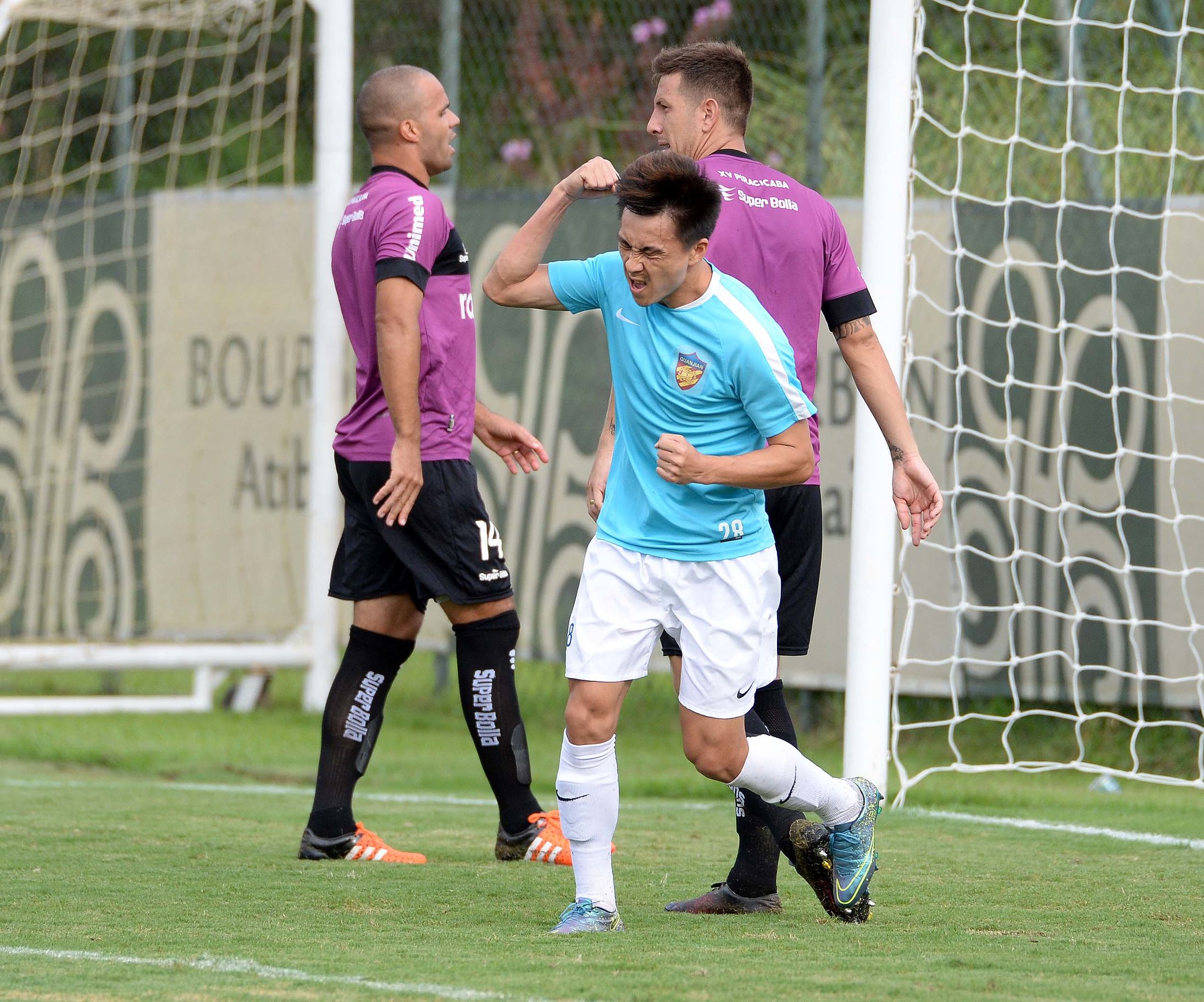 权健赛后发布会,权健主教练卢森博格