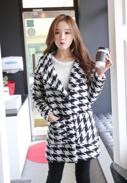 腊七腊八、冻掉下巴！寒意未减，喝碗腊八粥！千鸟格毛呢外套走起