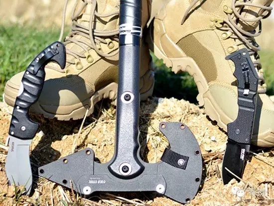 披荆斩棘的战斧用什么钢材,拿好你的战斧为自己披荆斩棘