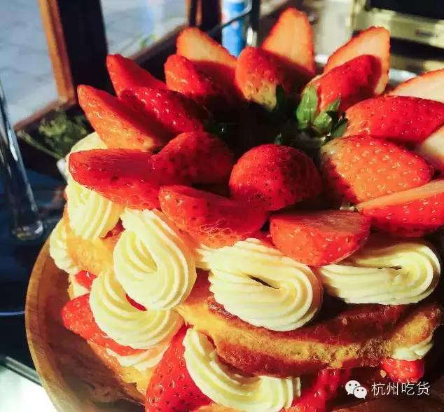 等雪来！感觉杭州甜品界下一个网红就是TA了...