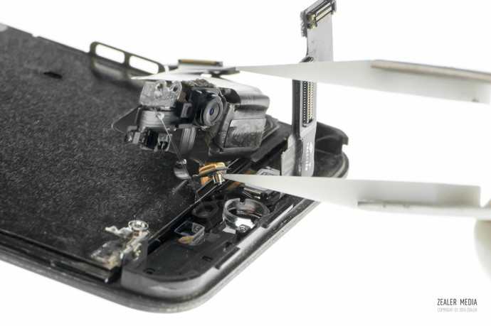 拆修iphone手机,苹果5c换后壳