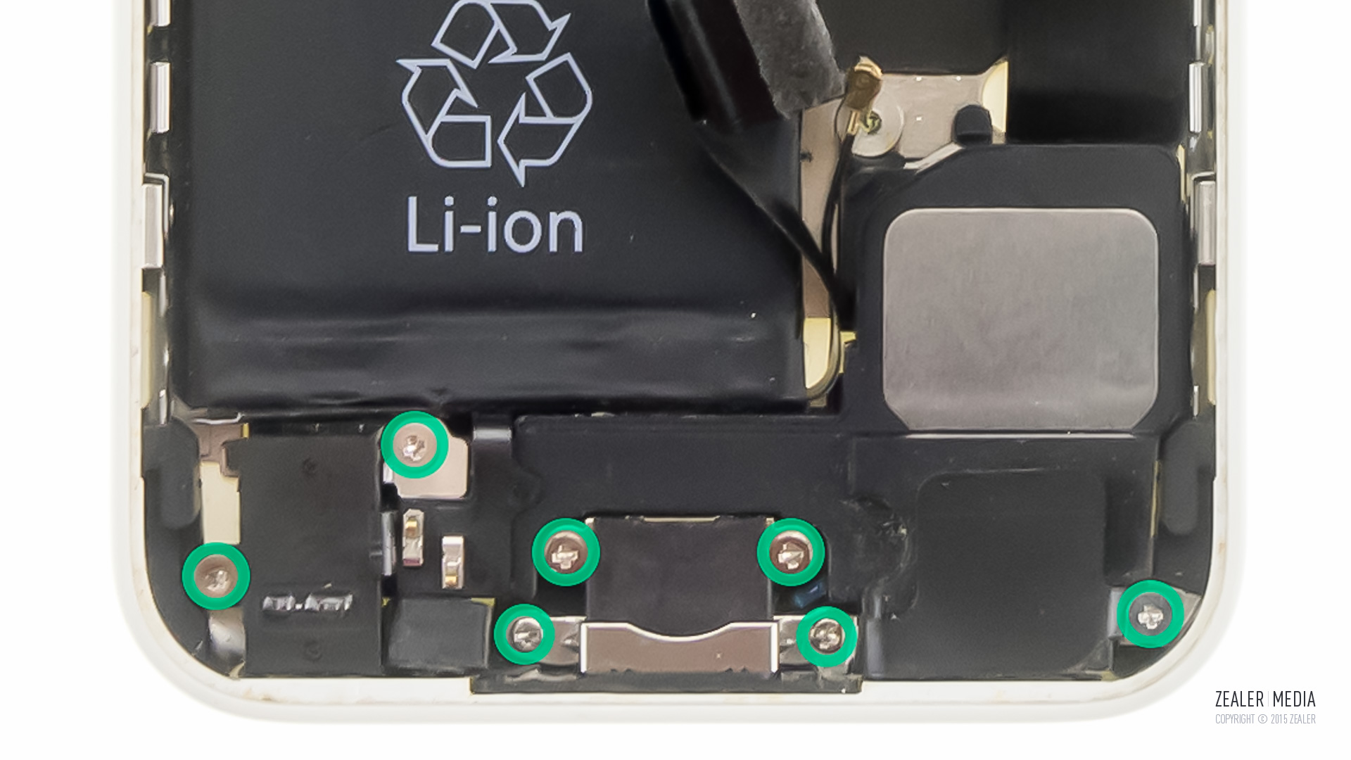 拆修iphone手机,苹果5c换后壳