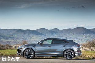 沉浸式体验提车兰博基尼urus,试驾兰博基尼urus顶配