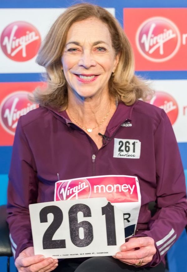 马拉松传奇一瘸一拐,马拉松传奇记录