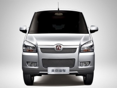 2018年3月份北汽威旺306销量489台，同比下降74.99%