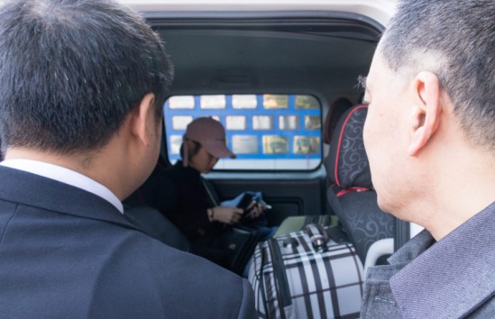 四川新华电脑学院成功举办欢送2018级毕业生赴上海德绚科技就业仪式