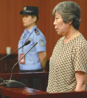 黄鱼身上有线虫能吃吗,黄鱼有小白虫还能吃吗