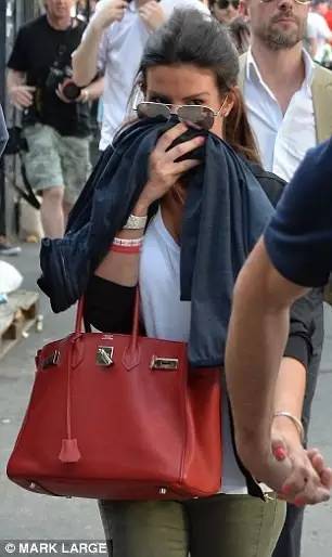 欧洲杯第1轮未半，英国人就跟德国人打了三天，主办方法国持续懵圈