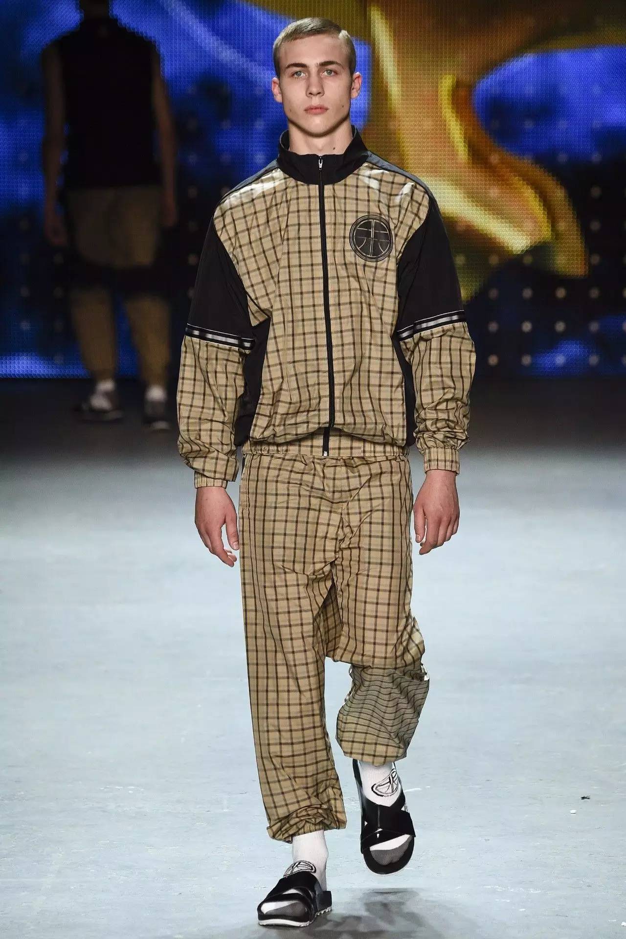 编辑说|这个伦敦男装周跟胖子无缘