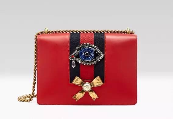 少女心爆棚吃马卡龙,少女心大爆棚