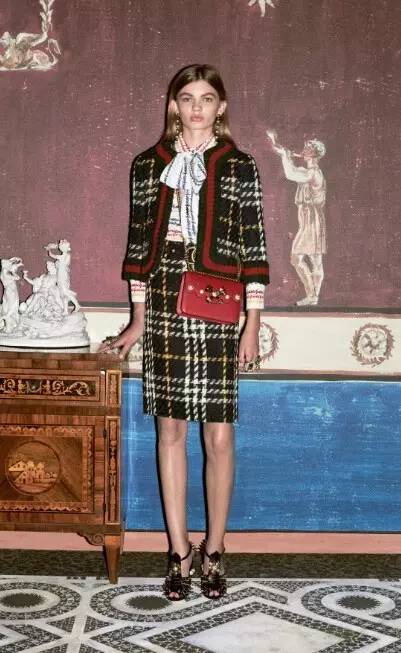 少女心爆棚吃马卡龙,少女心大爆棚