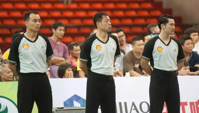 2016—2017赛季CBA骨干裁判培训，广东省五人行！